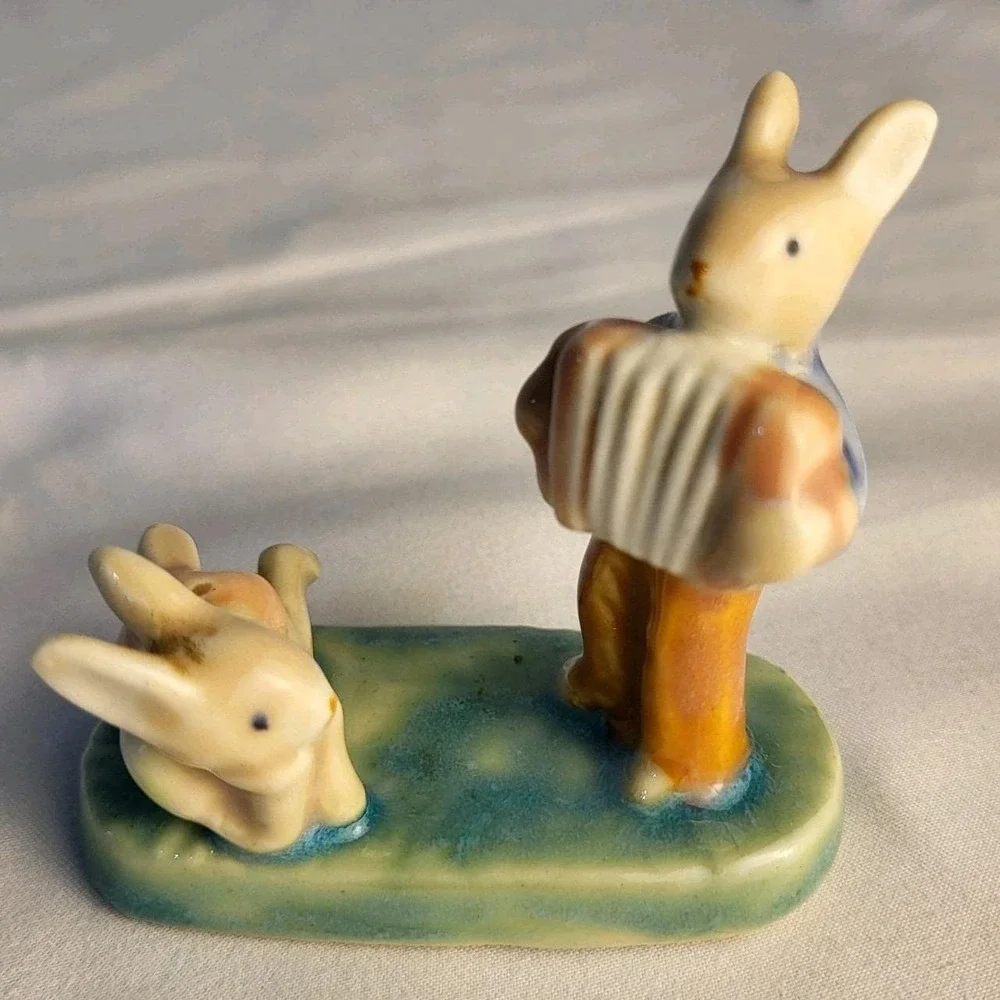 Vintage Small 3